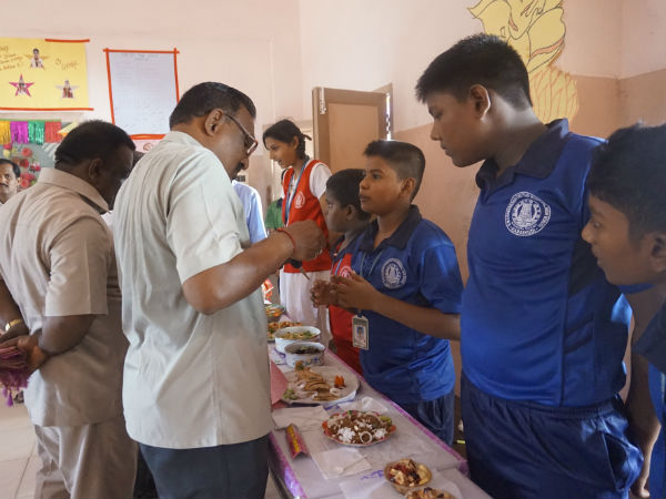 Food festival held in Karaikudi school