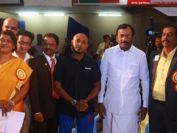 ‘Iron Man’ embarks on Guinness record to iron 2,001 clothes in 101 hours 