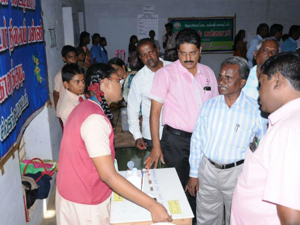 Science exhibition held in Karaikudi school 