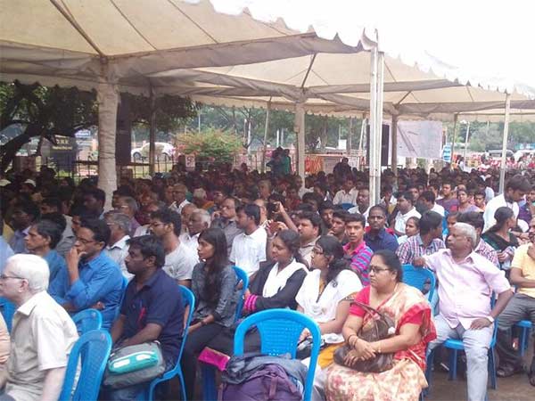 DMK MLA says he is ready to hepl the people at any time