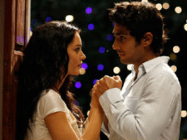 மனதின் அதிபதி சந்திரன் மனதின் அதிபதி சந்திரன்