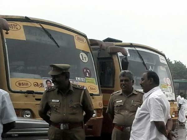 கர்நாடகா பேருந்துகளும்....