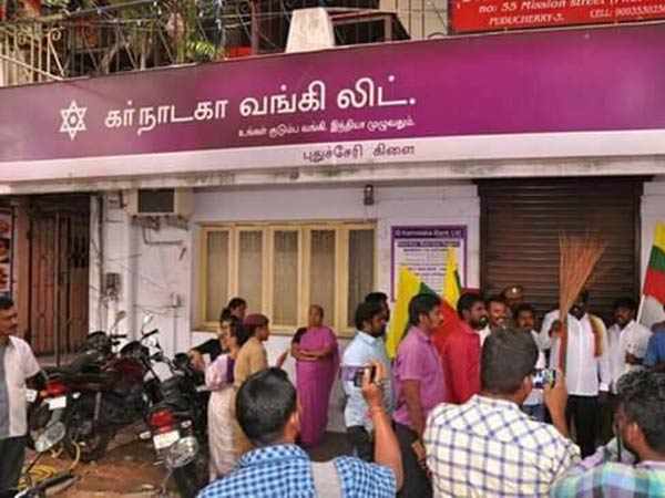 தமிழகம் கொந்தளிப்பு