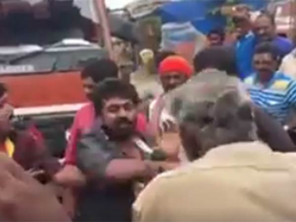 அழுதுவிட்டார்