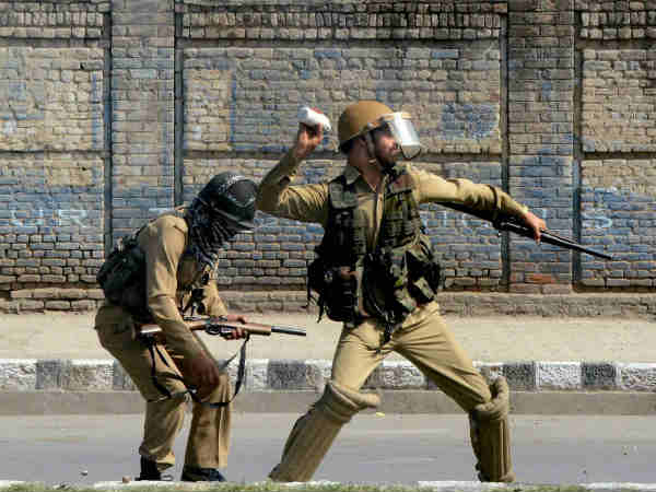 150 முதல் 200 பேர்