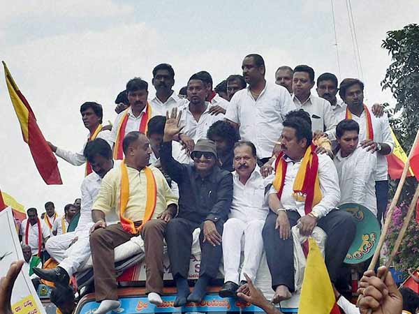 தீர்ப்பு கொடுத்தாலும் முடியாது