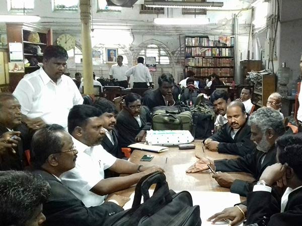 திட்டமிட்டு அழைத்து கொலை?