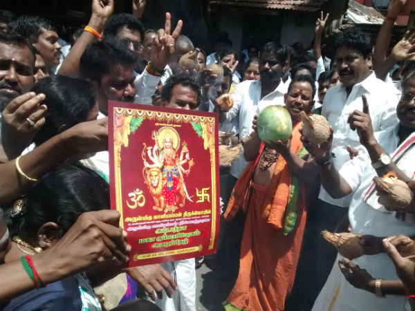 தொண்டர்கள் வழிபாடு