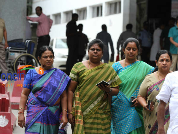 யாருக்கும் அனுமதி இல்லை