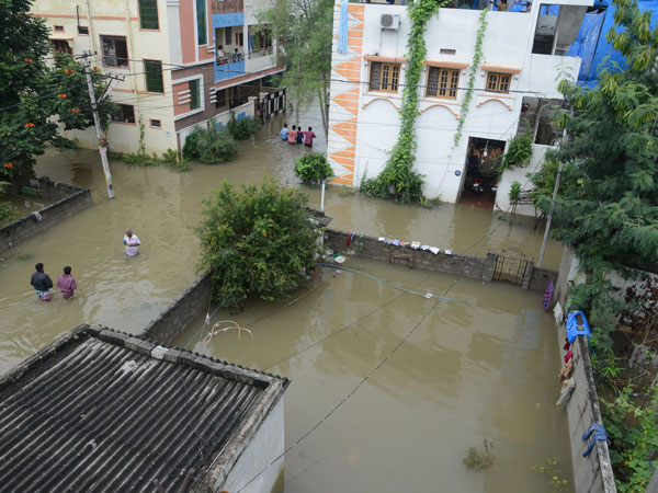 கொட்டி வரும் கனமழை