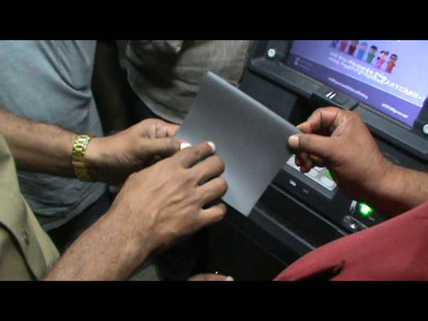  2 people attempted robbery for ATM machine in cutralam