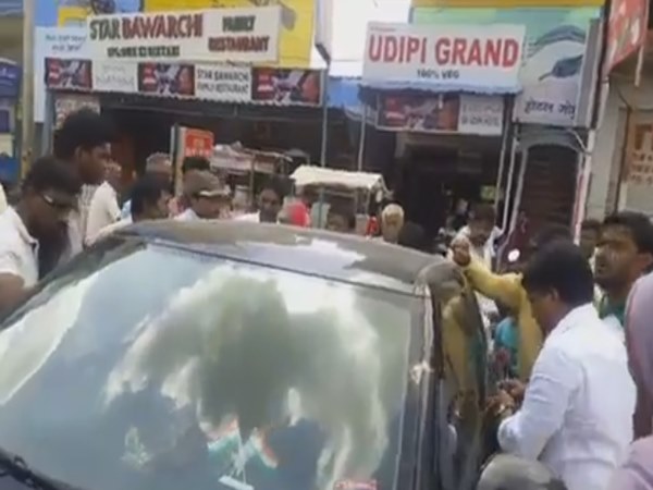 Hyderabad parents leave 3-year-old girl in locked car