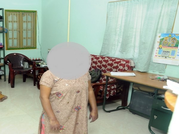 Woman commits suicide with her 3 daughters 