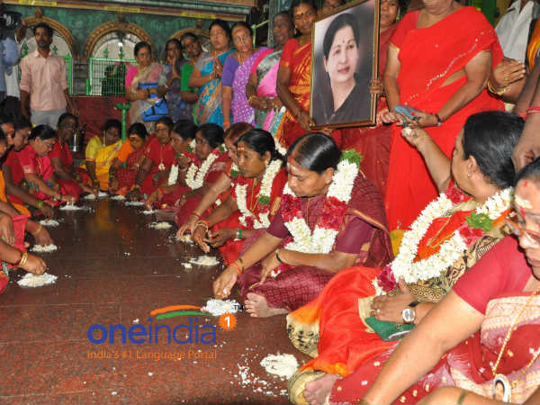 சிறப்பு அபிஷேகம்