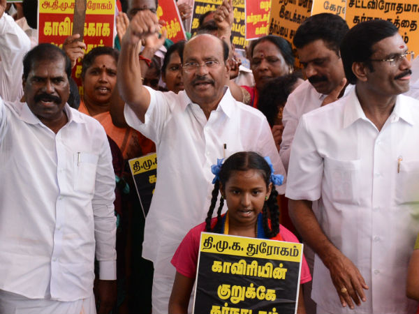 தமிழர்களுக்கு துரோகம் 