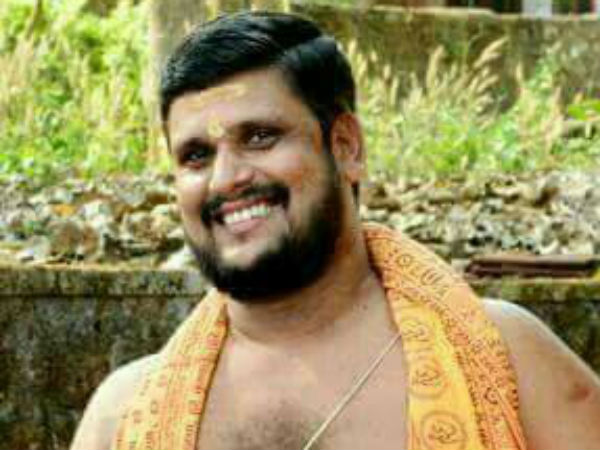 மனுகுமார் மேல்சாந்தியாக தேர்வு