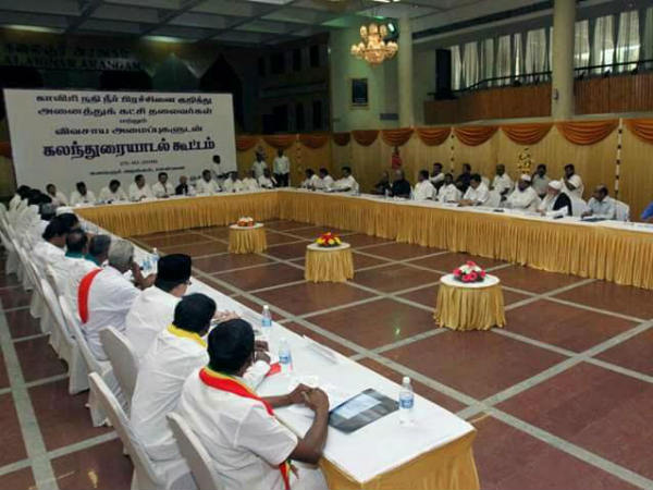 விஜயகாந்த் வராதது ஏன்? விஜயகாந்த் வராதது ஏன்?