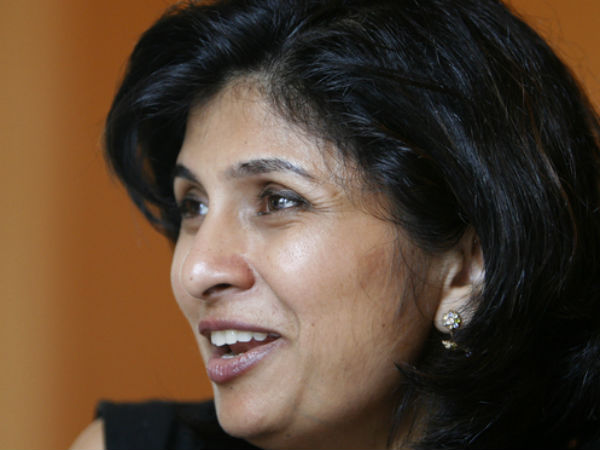 பாராட்டும் பய்