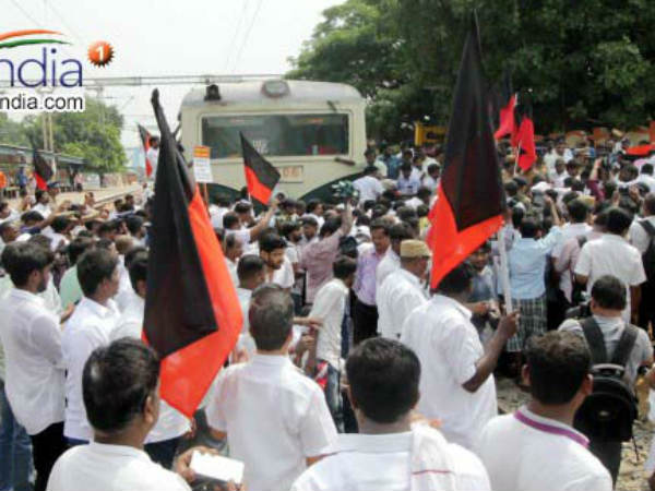 No unity in Tamil Nadu in Cauvery issue, says Stalin