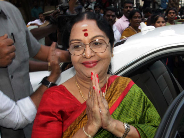 Old Actress Saroja Devi visisted Apollo 
