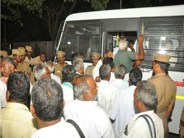 sugarcane farmers arrested in chennai