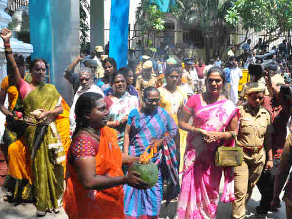 Transgender prayer for Jayalalithaa 
