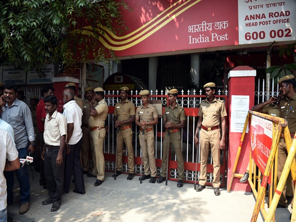 Congress Workers Alliance protest against of demonetisation