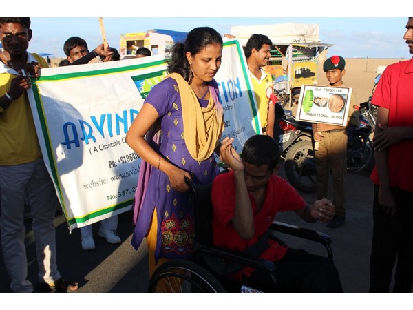 சிறப்பு விருந்தினர்கள்