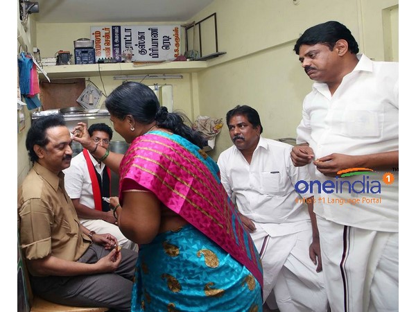 நமக்கு நாமே பாணி 