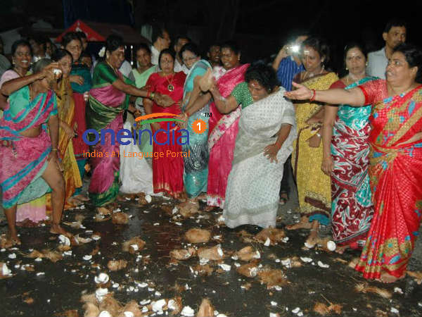 மருத்துவ குழுவினர்