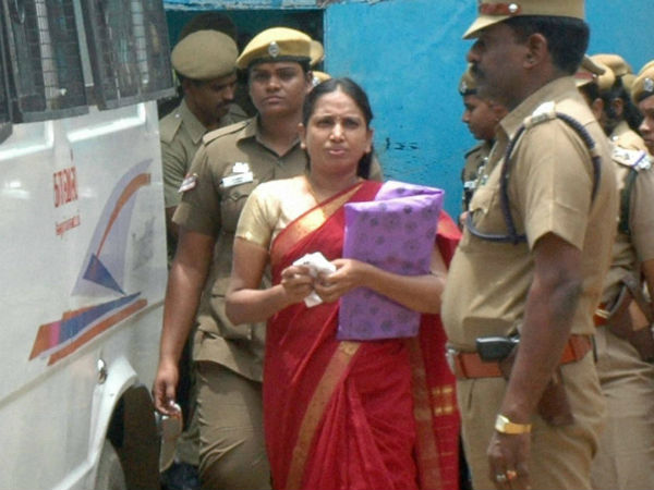 600 பக்கம் 