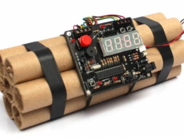 பேருந்தில் வெடிகுண்டு?