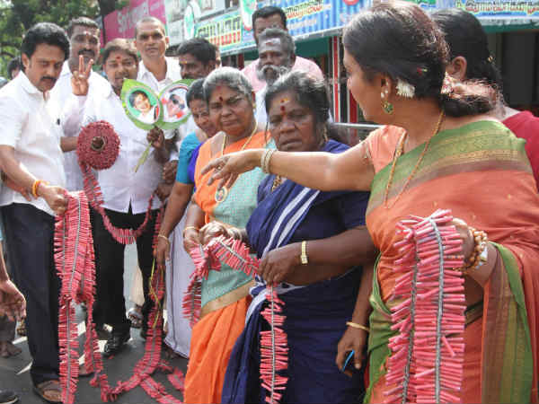 ADMK celebrates its leading