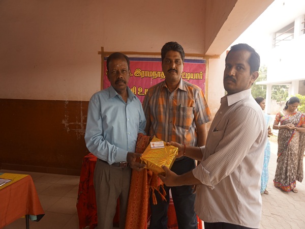 school student fancy dress competition Karaikudi