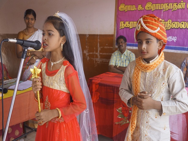 school student fancy dress competition Karaikudi
