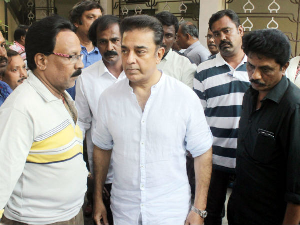 singer Yesudoss and Kamal Haasan are his ardent admirers. singer Yesudoss and Kamal Haasan are his ardent admirers.