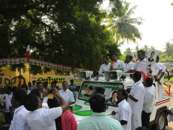 Thiruvannamalai ADMK functionaries campaign for Senthil Balaji
