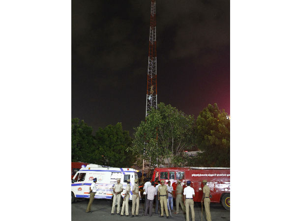 youth protest in Cell phone tower 