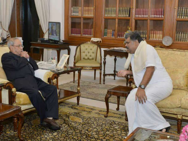 GK Vasan meets President Pranab Mukherjee