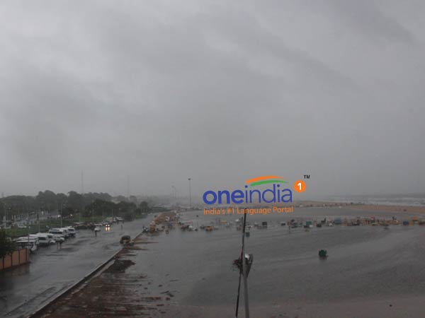 படகுகள் தயார்