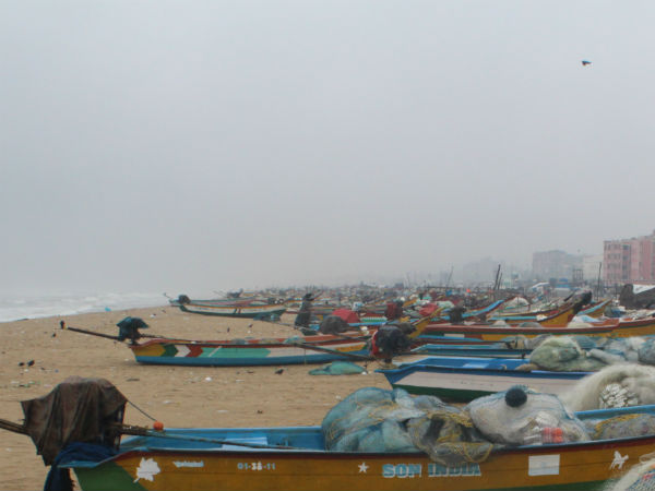 நாளை கரையைக் கடக்கும்