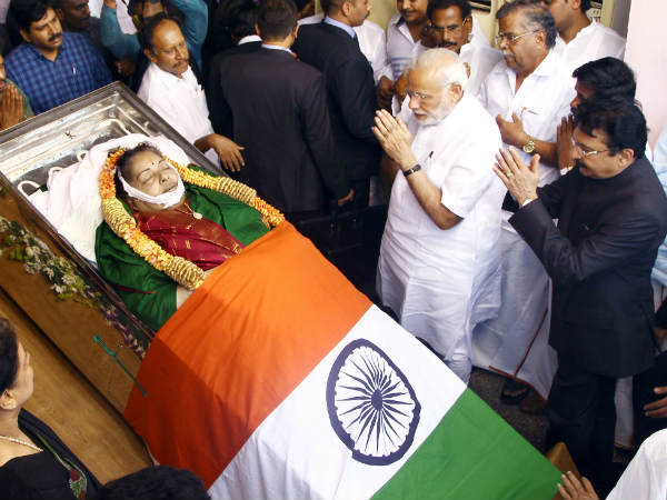 பிரத்தியோகமாக தயாரிக்கப்பட்ட பேழை