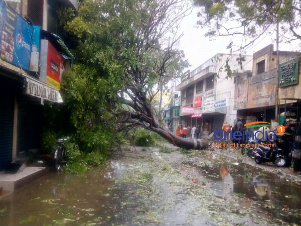  இயற்கை சீற்றம்