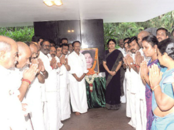 சசிகலா விசாரணை 