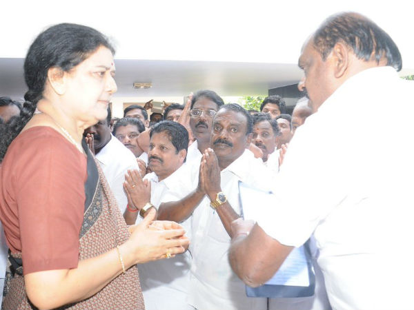 நம்பிக்கை சின்னம்
