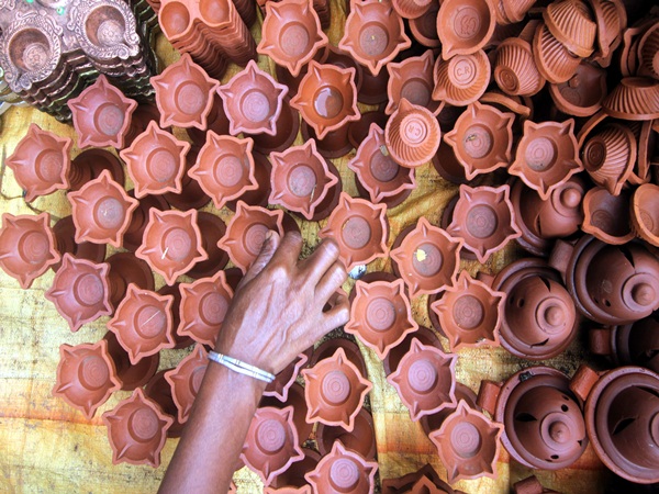  karthigai vilakku sales are picking up in chennai 
