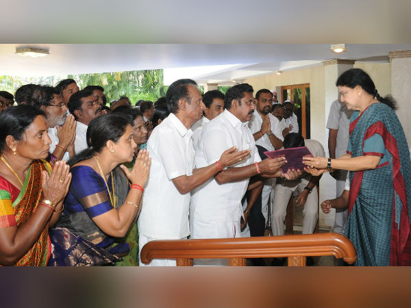 பணி தொடரவேண்டும்