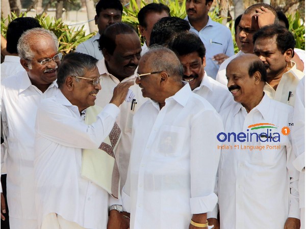 பண்ருட்டி ராமச்சந்திரன் - பொன்னையன் பண்ருட்டி ராமச்சந்திரன் - பொன்னையன்