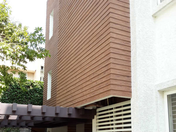 நார்மலாகவே இருக்கிறார்