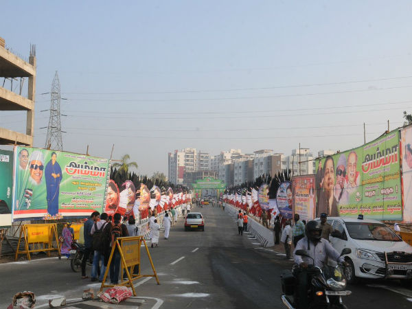 எம்ஜிஆர் நூற்றாண்டு விழா 